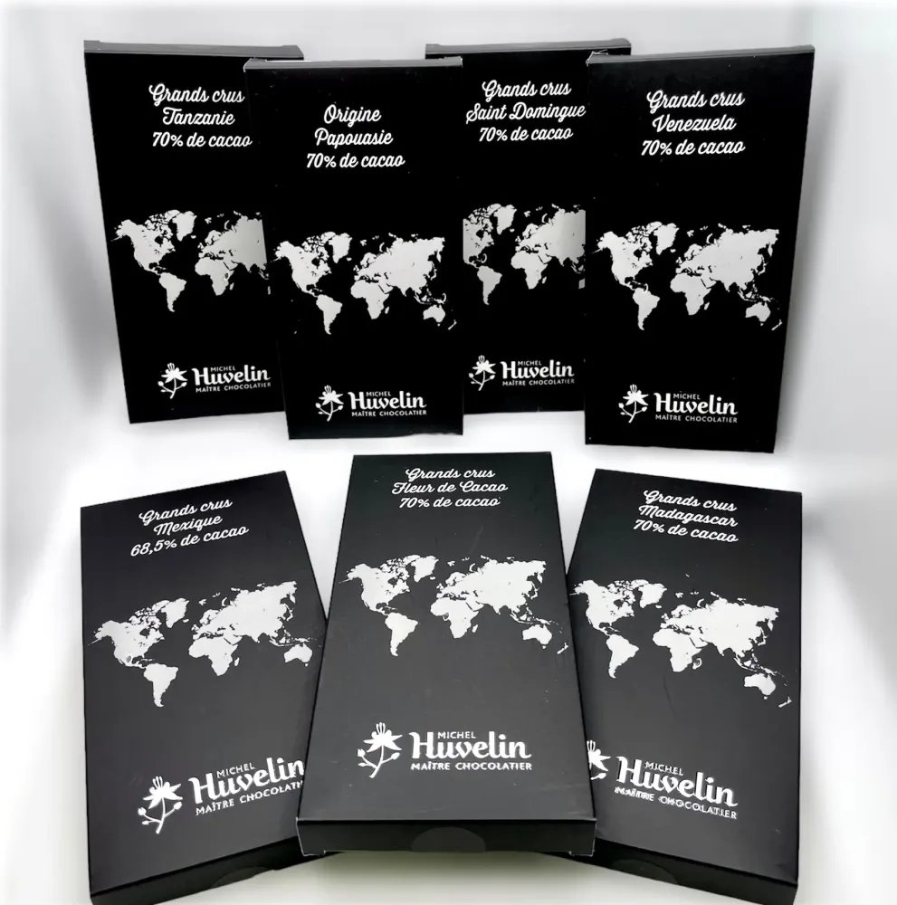 Tablettes Carré pure origine en Noir